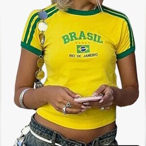 Brazil Vintage Graphic Tee Y2K Cropped Top Women’s Size Medium NWT